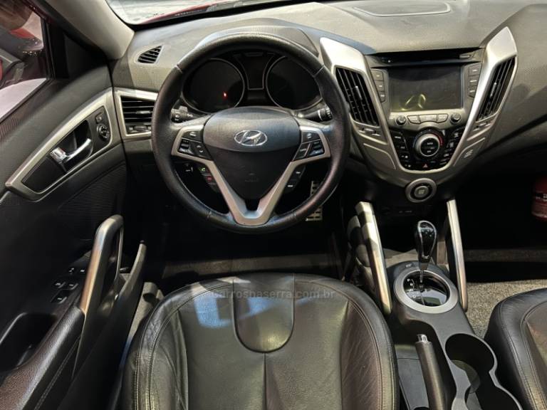 HYUNDAI - VELOSTER - 2011/2012 - Vermelha - R$ 57.900,00
