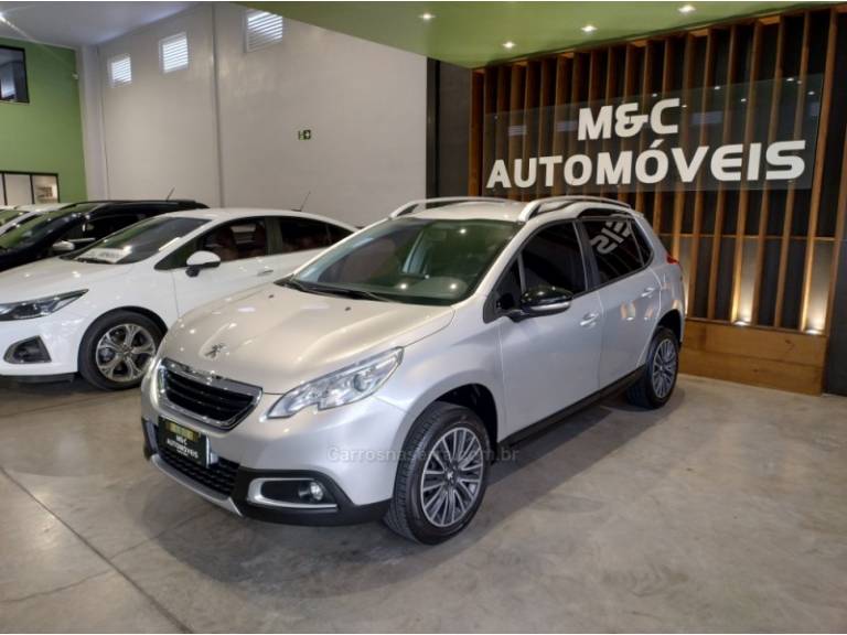 PEUGEOT - 2008 - 2018/2019 - Prata - R$ 64.900,00