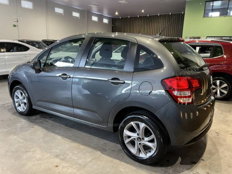 CITROËN - C3 - 2014/2015 - Cinza - R$ 39.900,00