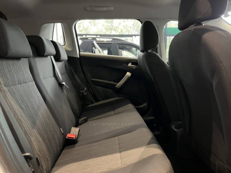 PEUGEOT - 2008 - 2022/2022 - Branca - R$ 71.900,00