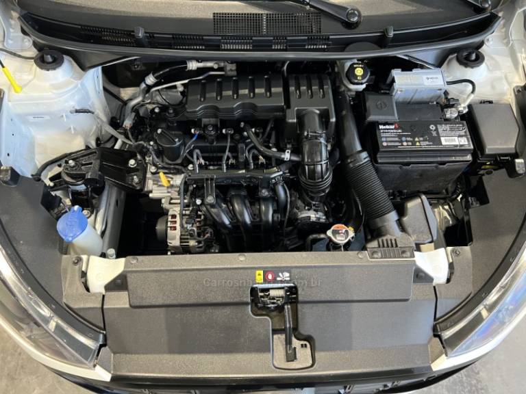 HYUNDAI - HB20S - 2022/2022 - Branca - R$ 63.900,00