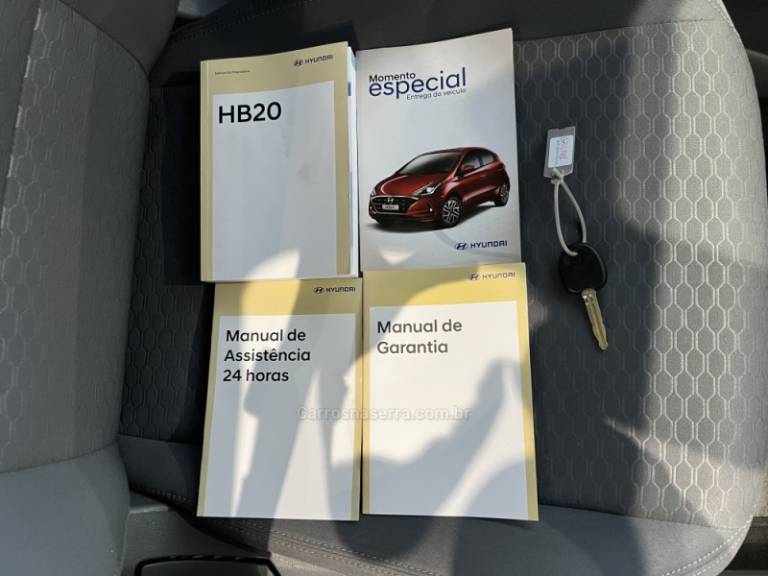 HYUNDAI - HB20S - 2022/2022 - Branca - R$ 63.900,00