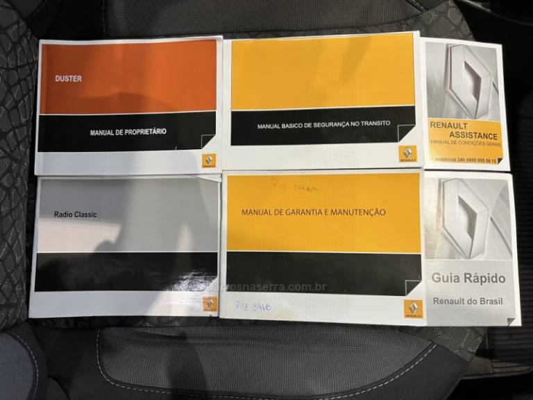 RENAULT - DUSTER - 2014/2015 - Prata - R$ 54.900,00