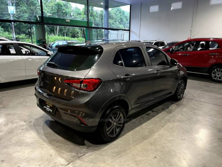 FIAT - ARGO - 2021/2021 - Cinza - R$ 62.900,00