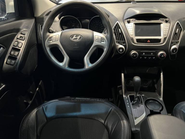 HYUNDAI - IX35 - 2014/2015 - Branca - R$ 73.900,00