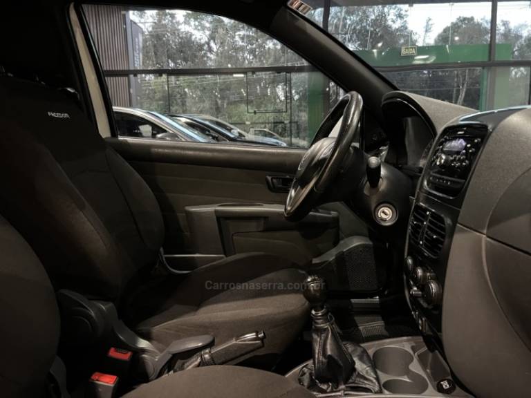 FIAT - STRADA - 2018/2019 - Branca - R$ 62.900,00