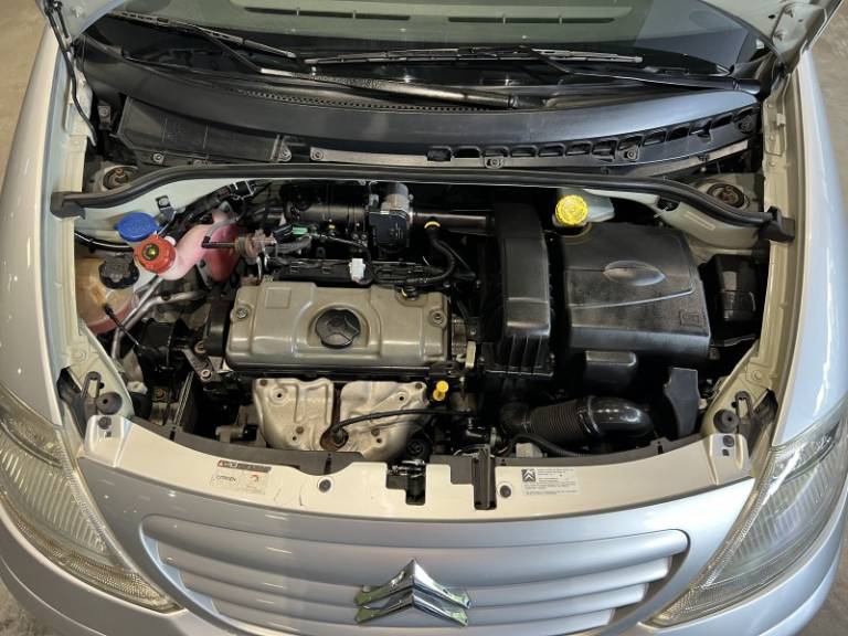 CITROËN - C3 - 2008/2008 - Prata - R$ 23.900,00