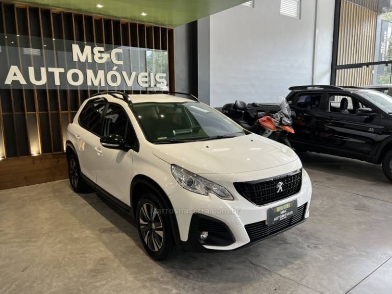 PEUGEOT - 2008 - 2022/2022 - Branca - R$ 71.900,00