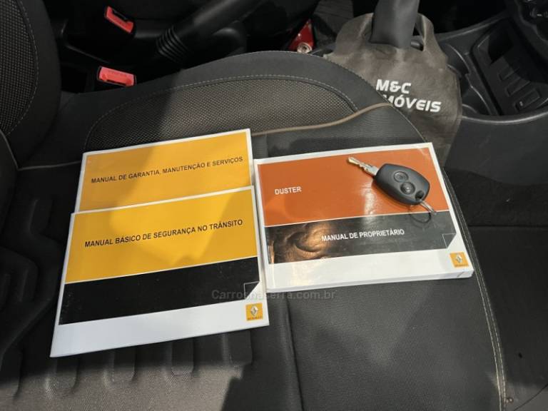 RENAULT - DUSTER - 2015/2016 - Branca - R$ 61.900,00
