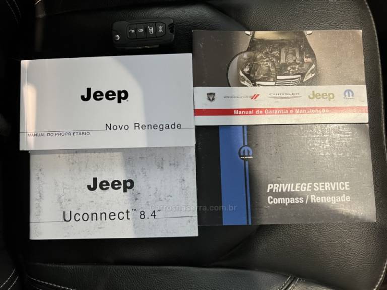 JEEP - RENEGADE - 2020/2021 - Cinza - R$ 82.900,00