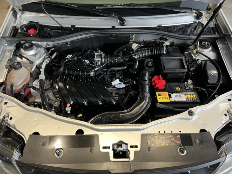 RENAULT - DUSTER - 2017/2017 - Prata - R$ 63.900,00