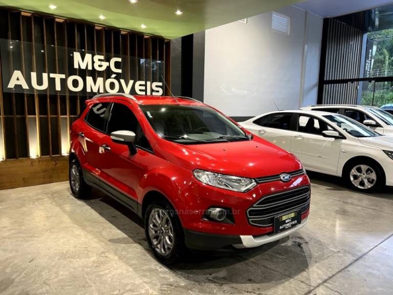 FORD - ECOSPORT - 2014/2015 - Vermelha - R$ 58.900,00