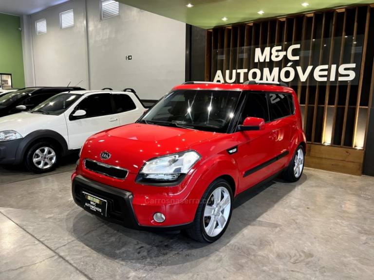 KIA MOTORS - SOUL - 2011/2012 - Vermelha - R$ 44.900,00