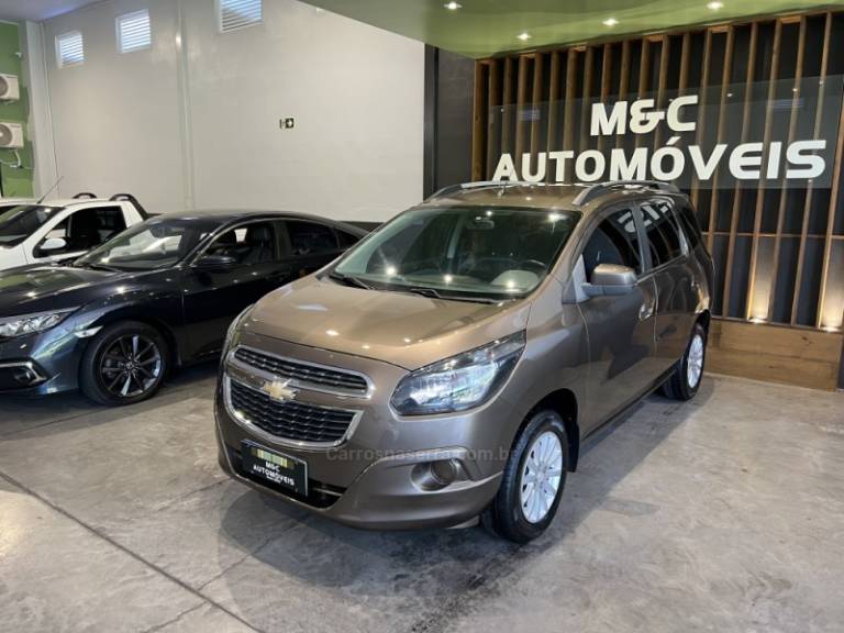 CHEVROLET - SPIN - 2016/2016 - Cinza - R$ 48.900,00