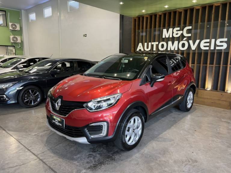 RENAULT - CAPTUR - 2019/2019 - Vermelha - R$ 73.900,00