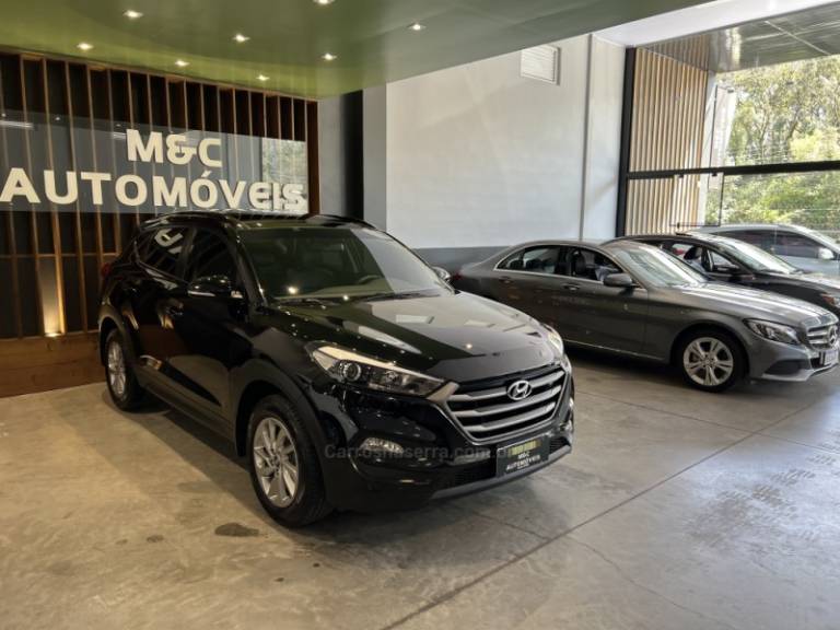 HYUNDAI - TUCSON - 2020/2021 - Preta - R$ 116.900,00