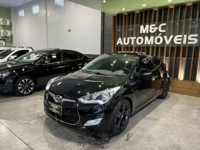 HYUNDAI - VELOSTER - 2012/2013 - Preta - R$ 61.900,00