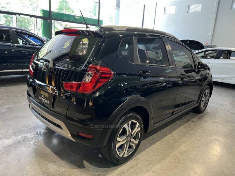 HONDA - WRV - 2019/2020 - Preta - R$ 82.900,00