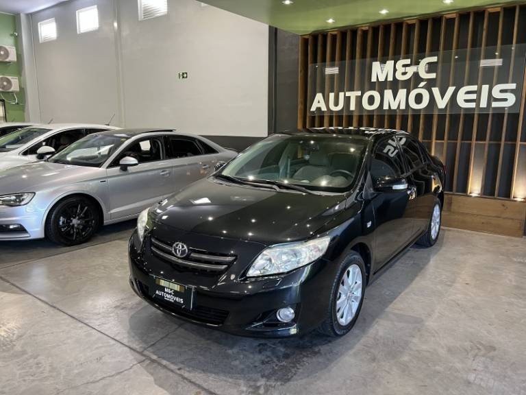 TOYOTA - COROLLA - 2009/2010 - Preta - R$ 58.900,00