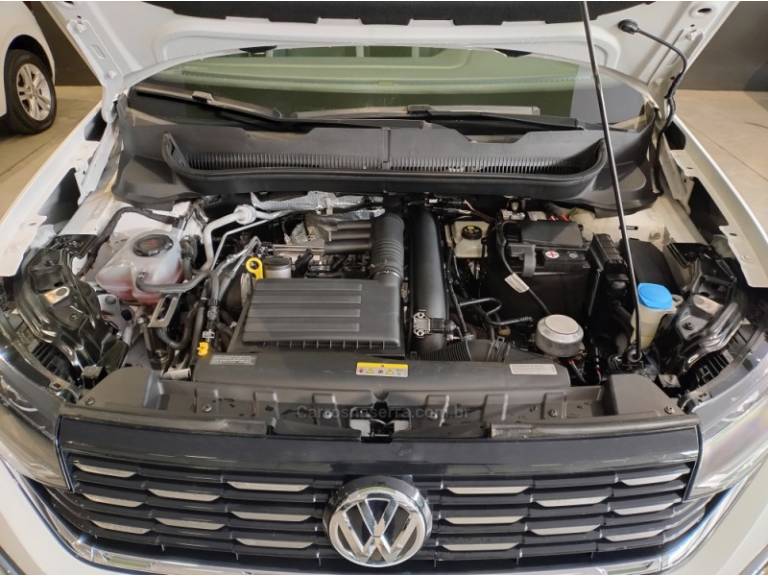 VOLKSWAGEN - T-CROSS - 2021/2021 - Branca - R$ 121.900,00