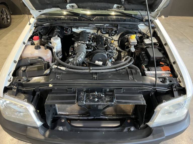 CHEVROLET - S10 - 2009/2009 - Branca - R$ 58.900,00