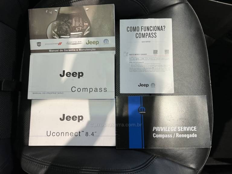 JEEP - COMPASS - 2020/2021 - Preta - R$ 119.900,00