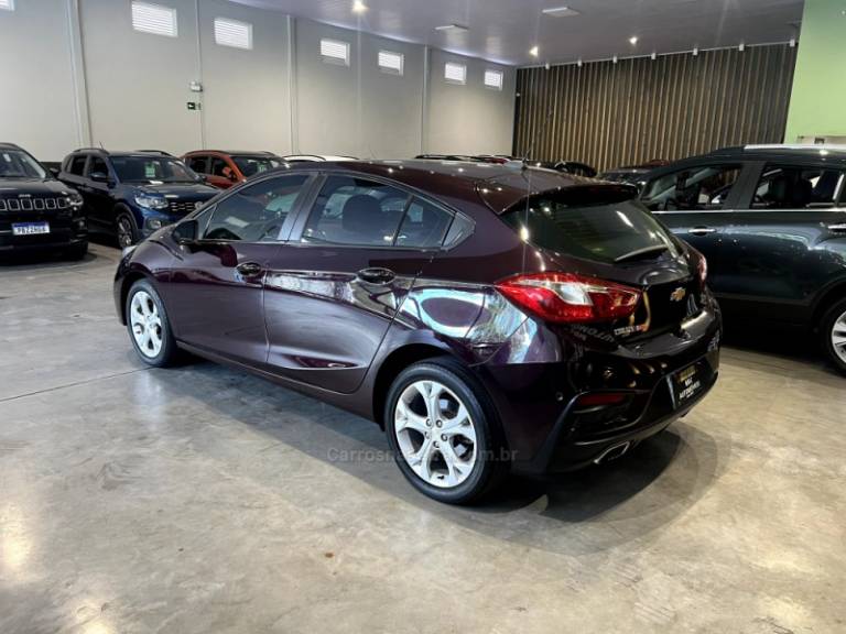 CHEVROLET - CRUZE - 2017/2017 - Vinho - R$ 81.900,00