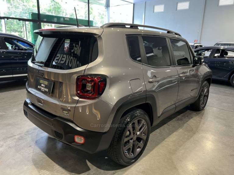 JEEP - RENEGADE - 2021/2021 - Cinza - R$ 87.900,00
