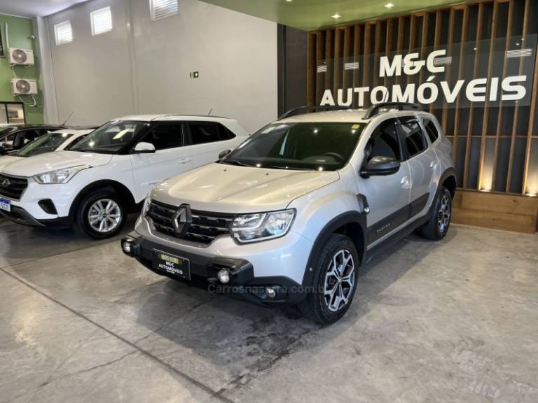 RENAULT - DUSTER - 2021/2022 - Prata - R$ 89.900,00