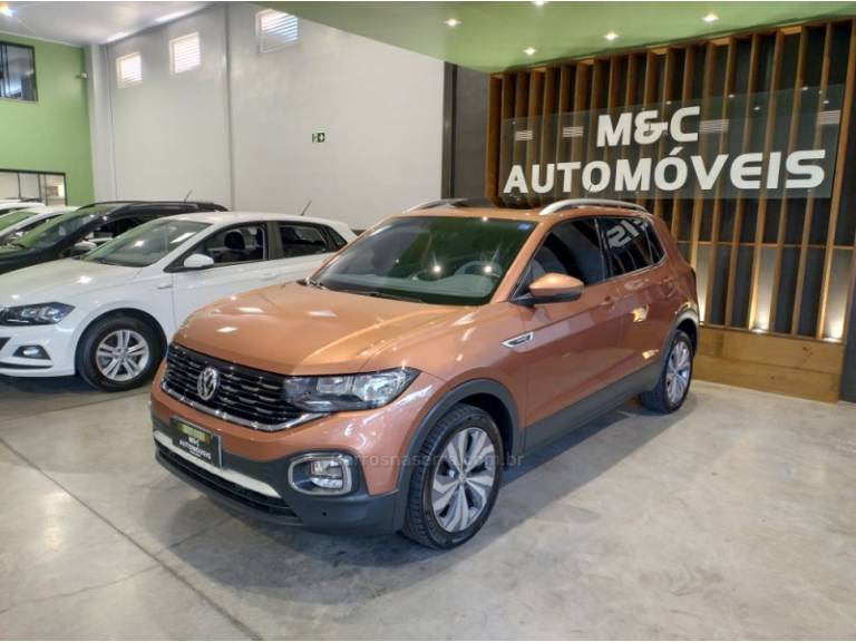 VOLKSWAGEN - T-CROSS - 2019/2020 - Marrom - R$ 112.900,00