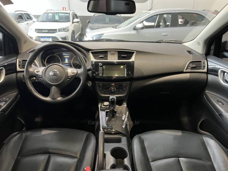 NISSAN - SENTRA - 2019/2020 - Preta - R$ 84.900,00