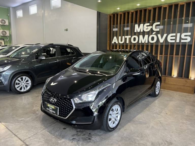 HYUNDAI - HB20S - 2018/2019 - Preta - R$ 67.900,00