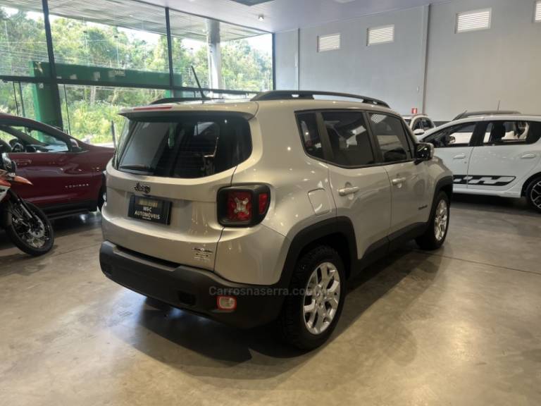 JEEP - RENEGADE - 2015/2016 - Prata - R$ 69.900,00