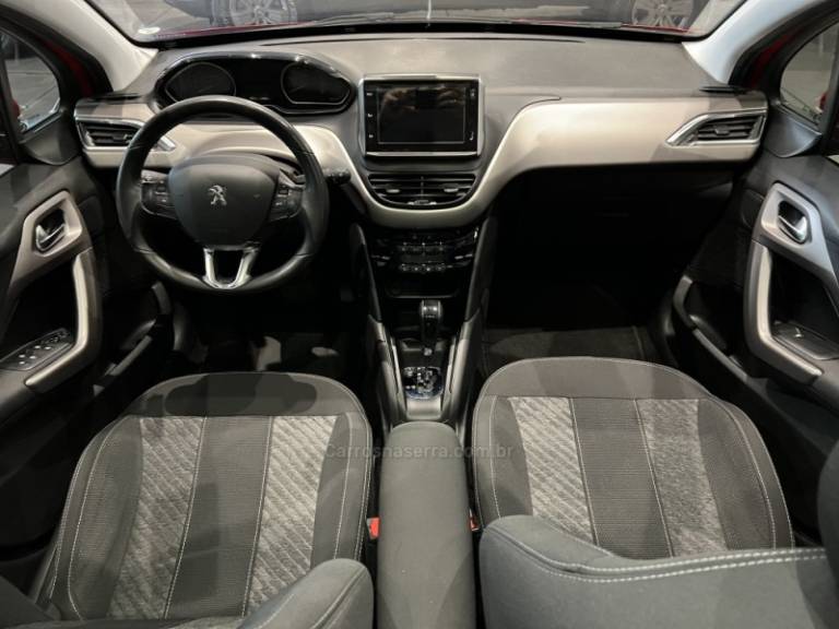 PEUGEOT - 208 - 2018/2019 - Vermelha - R$ 63.900,00