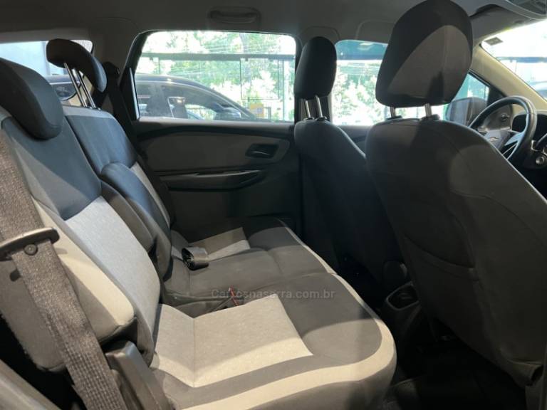 CHEVROLET - SPIN - 2016/2016 - Cinza - R$ 48.900,00