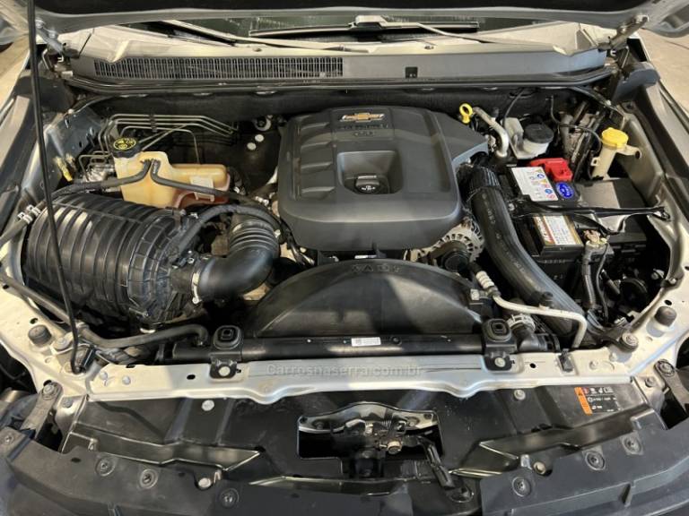 CHEVROLET - S10 - 2019/2020 - Prata - R$ 129.900,00