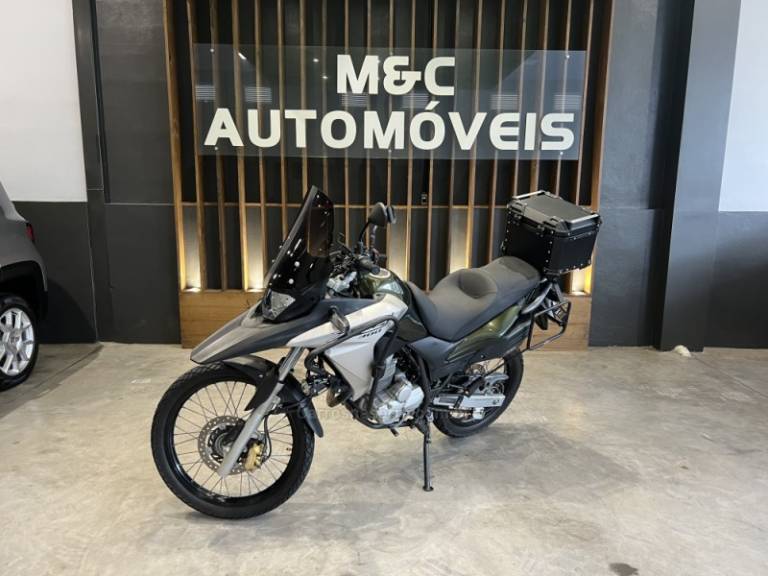 HONDA - XRE 300 - 2018/2018 - Verde - R$ 24.900,00