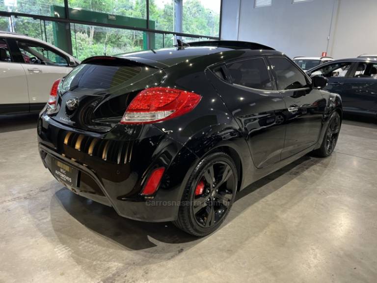 HYUNDAI - VELOSTER - 2012/2013 - Preta - R$ 61.900,00