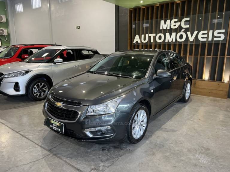CHEVROLET - CRUZE - 2015/2016 - Cinza - R$ 69.900,00