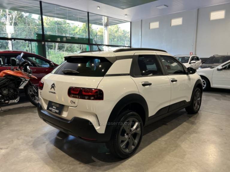 CITROËN - C4 CACTUS - 2022/2023 - Branca - R$ 83.900,00