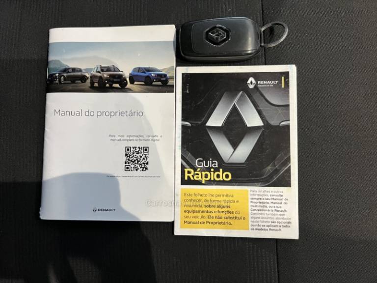 RENAULT - SANDERO - 2021/2022 - Branca - R$ 57.900,00