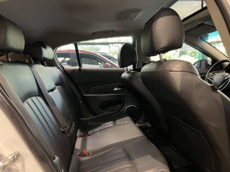 CHEVROLET - CRUZE - 2014/2014 - Branca - R$ 69.900,00