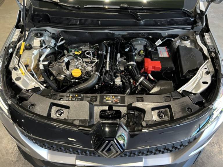 RENAULT - KARDIAN - 2024/2025 - Prata - R$ 102.900,00