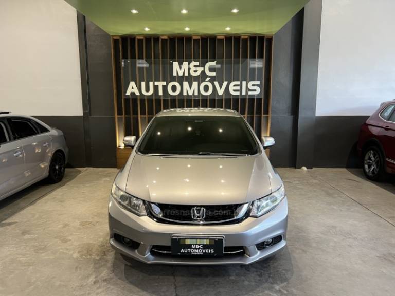 HONDA - CIVIC - 2014/2015 - Cinza - R$ 77.900,00